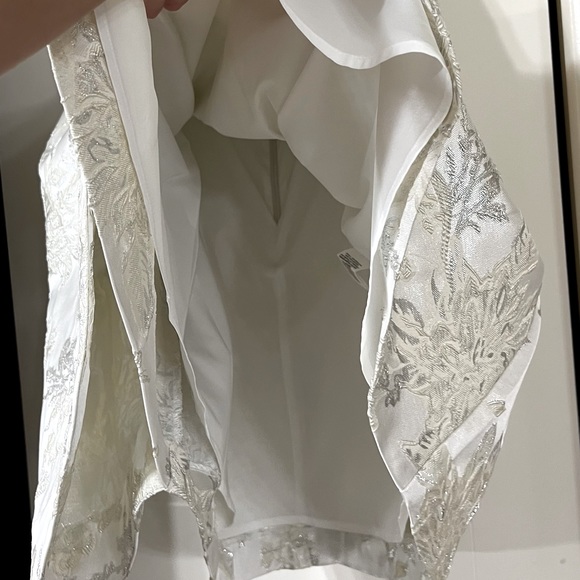 NWT RW&CO dress. Size 6 - Picture 10 of 11